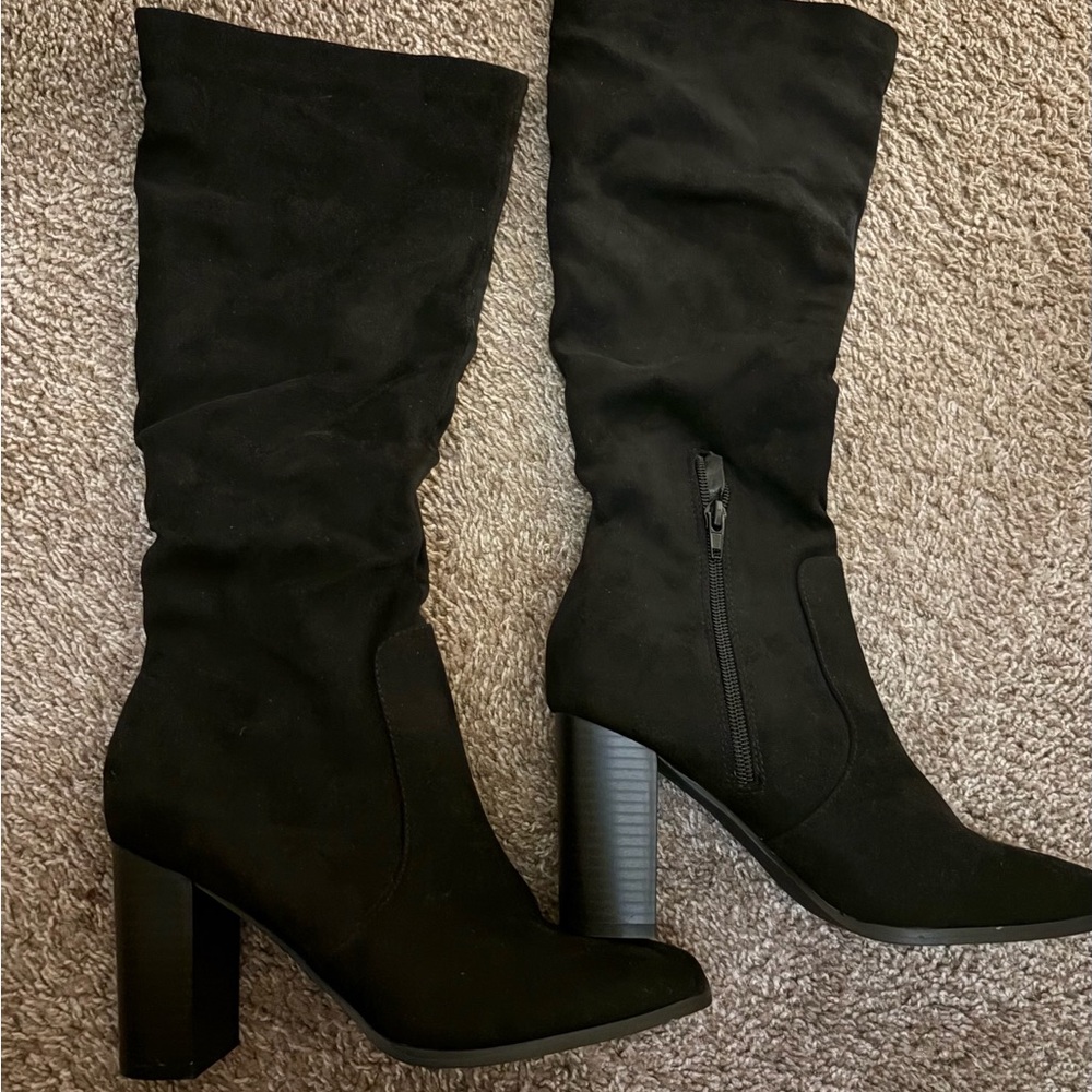 Elegant Black Women's Boots